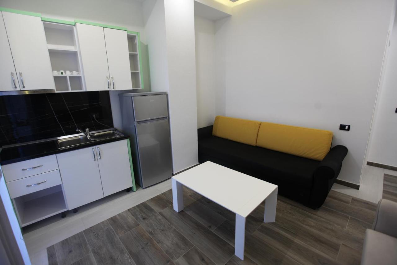 Hotel Kristal Borsh Kültér fotó