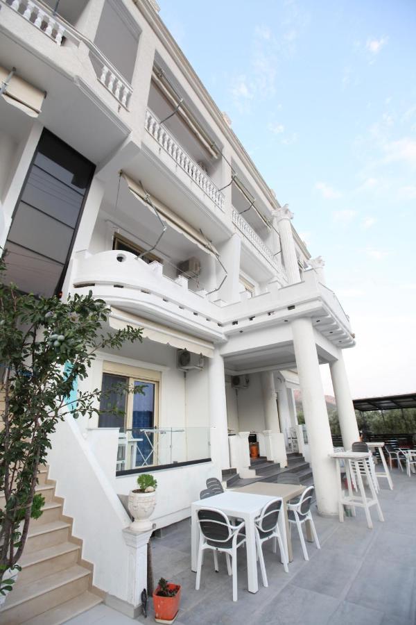 Hotel Kristal Borsh Kültér fotó