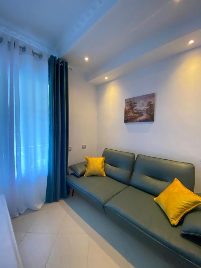 Hotel Kristal Borsh Kültér fotó