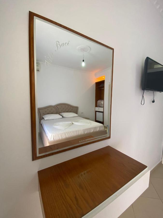 Hotel Kristal Borsh Kültér fotó