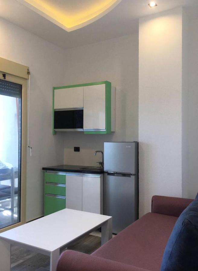 Hotel Kristal Borsh Kültér fotó